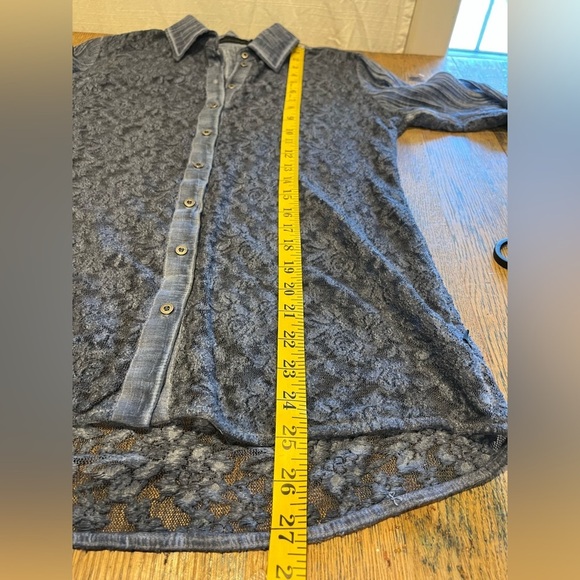 Lace & Chambray Button-Up Shirt – WILLIAM RAST Size M - Picture 4 of 9